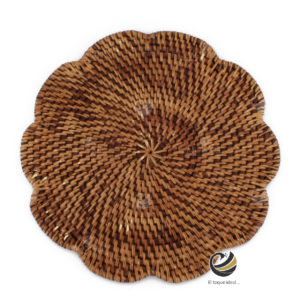 Plato Base P96-FLO Chocolate 31cm. (Ratán Natural)