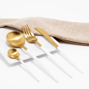 Cubiertos C04-XIA Oro/Blanco Set 4pz (Acero Inoxidable)