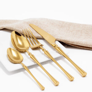 Cubiertos C08-WUX Oro Set 4pz (Acero Inoxidable)
