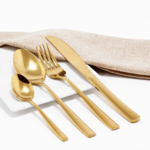 Cubiertos C09-PEK Oro Set 4pz (Acero Inoxidable)