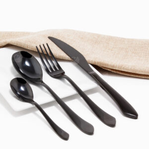 Cubiertos C12-KUN Negro Set 4pz (Acero Inoxidable)
