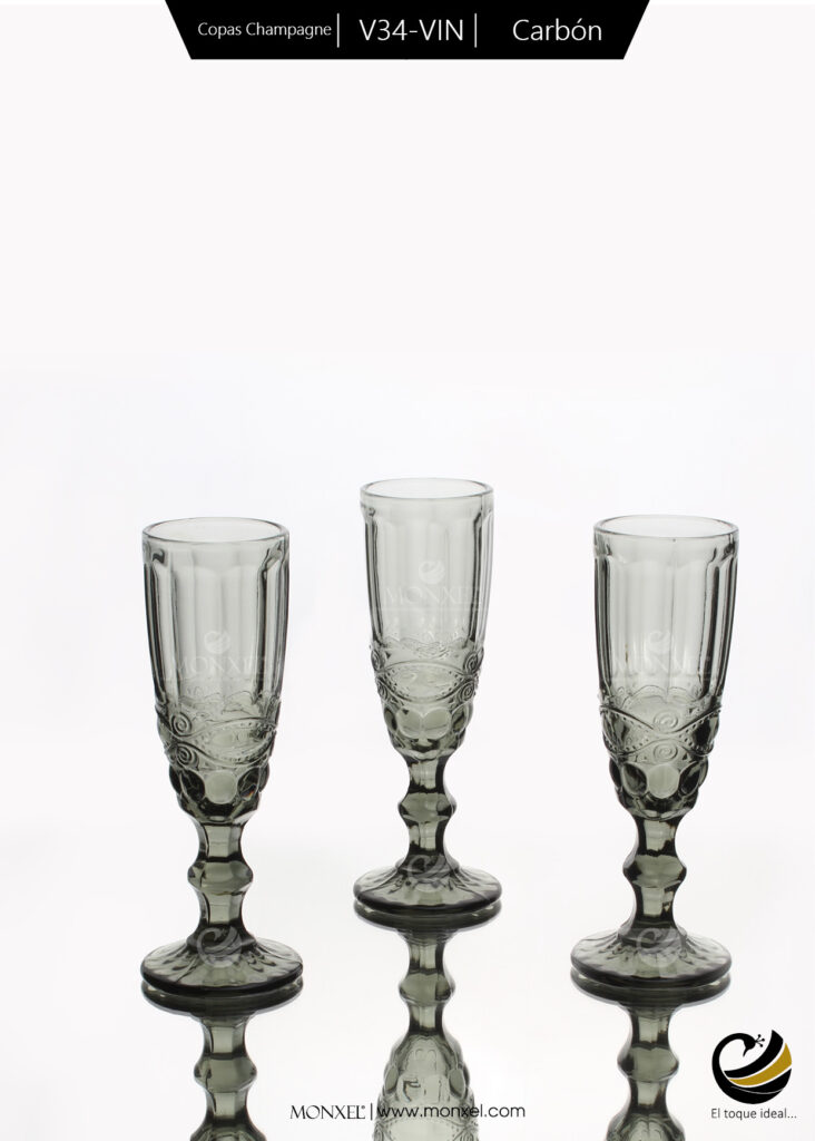 Obtén el mejor precio ¡contáctanos!
Copas: Champagne
Material: Cristal
Color: Carbón
Nota: Las imágenes mostradas en está página pueden tener algún cambio con el producto físico, debido a los diferentes dispositivos en que se vean, así como a los nuevos lotes de llegada de cada producto.
Los precios y disponibilidad mostrados en está página son sujetos a cambios sin previo aviso