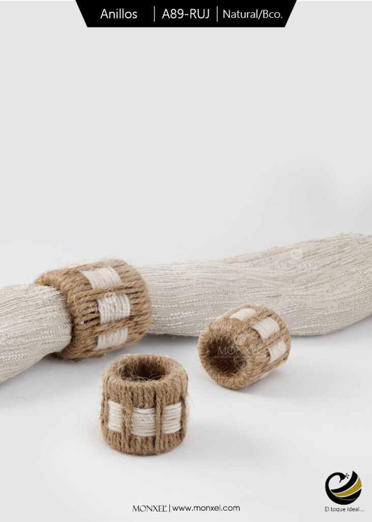Obtén el mejor precio ¡contáctanos!
Material: Base Acero/Lino-Yute
Color: Natural/Blanco
Nota: Las imágenes mostradas en esta página pueden tener algún cambio con el producto físico, debido a los diferentes dispositivos en que se vean, así como a los nuevos lotes de llegada de cada producto.
Los precios y disponibilidad mostrados en está página son sujetos a cambios sin previo aviso